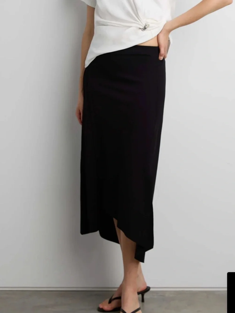 OAK + FORT Black High-Low Asymmetric Midi Skirt